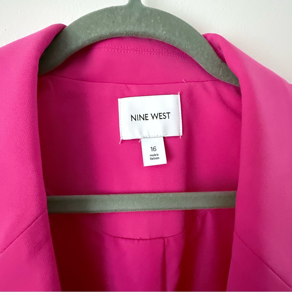 Nine West Boyfriend Blazer - Picture 4 of 5